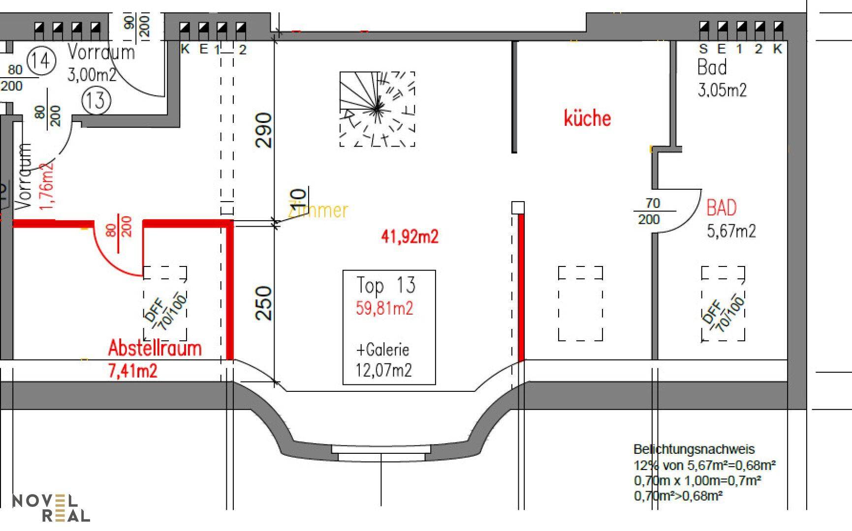 Detaillierter Grundriss mit Raumaufteilung, Maßen und Bezeichnungen für Küche und Bäder.