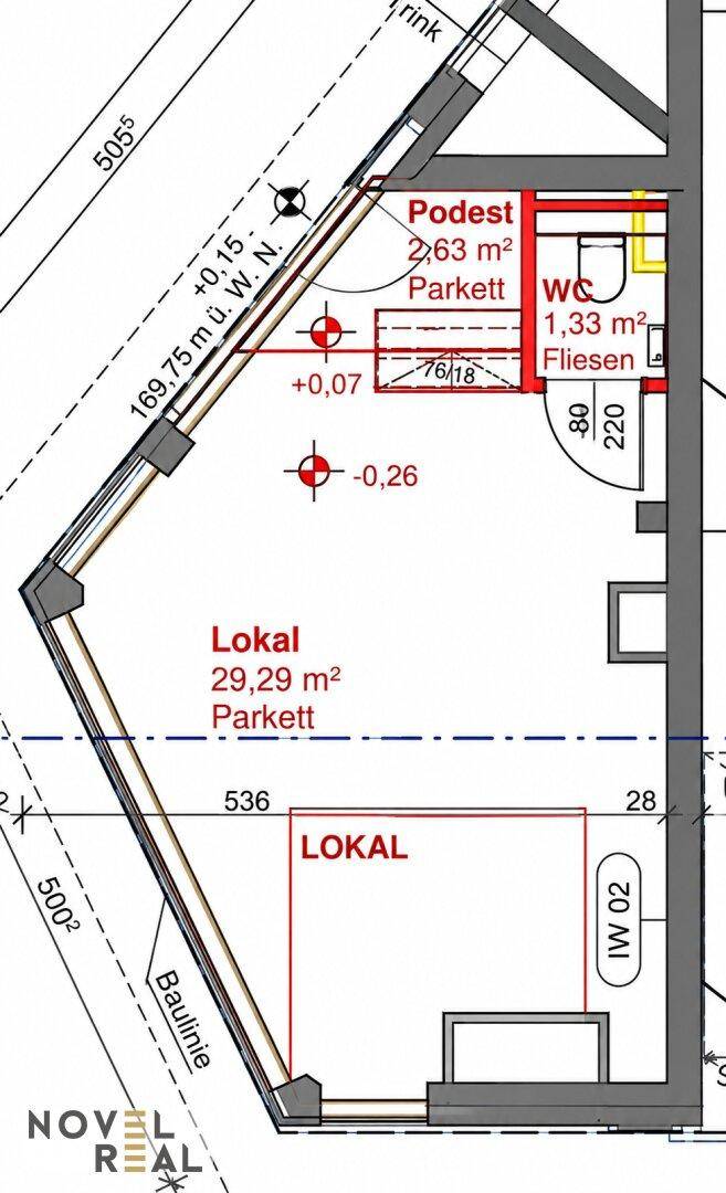 Grundriss eines Ladenlokals mit separatem WC und schrägen Wänden.