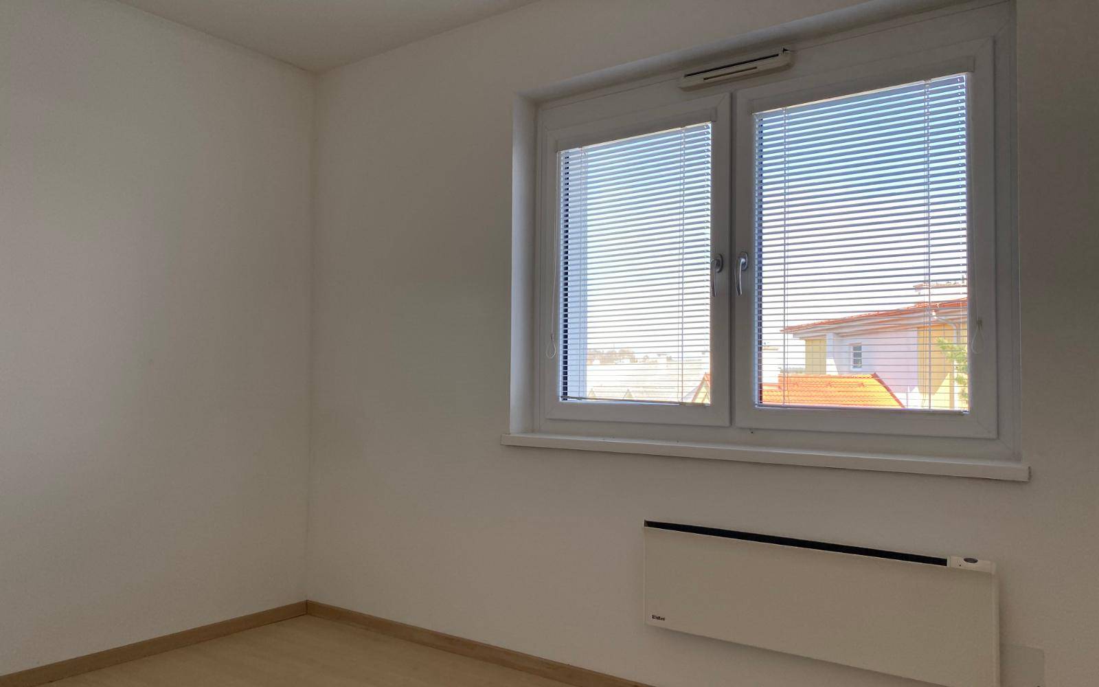 4-Zimmerwohnung im 3.OG mit Loggia – pohled 5