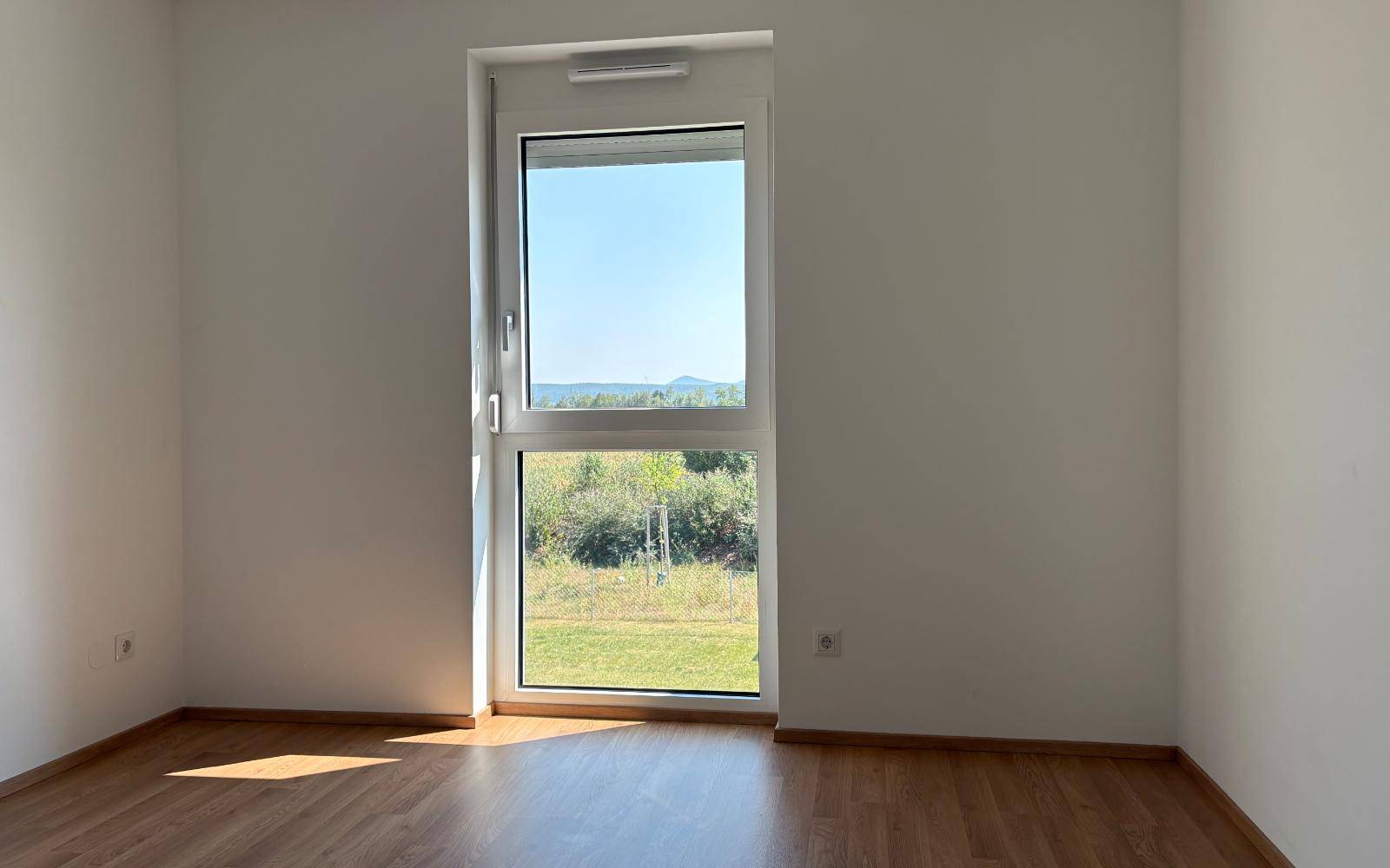 Bild zu C7EBEA26-5B2A-4353-8FC7-7BE3AE18B691