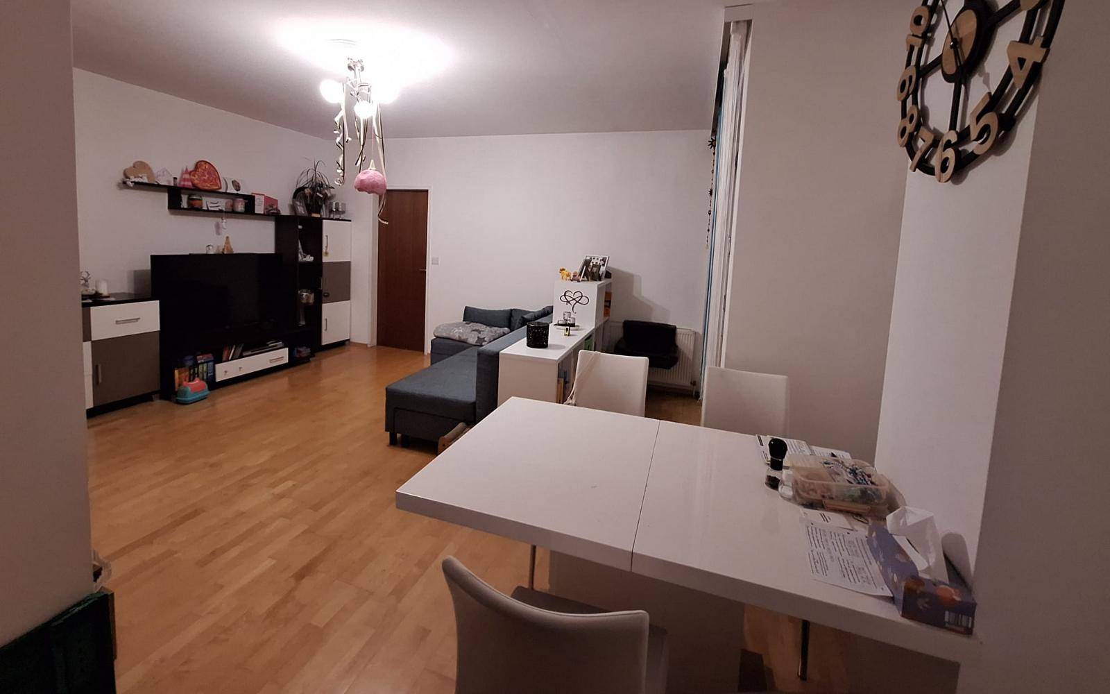 Bild zu 854e9495-ce5e-42a3-b699-ffd09c5193d0