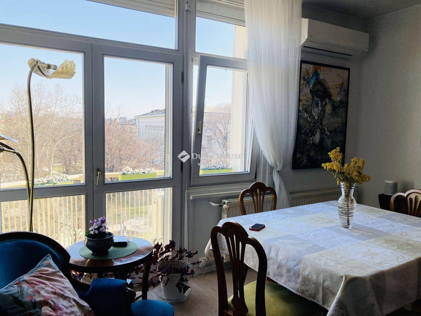 Wohnzimmer+Balkon