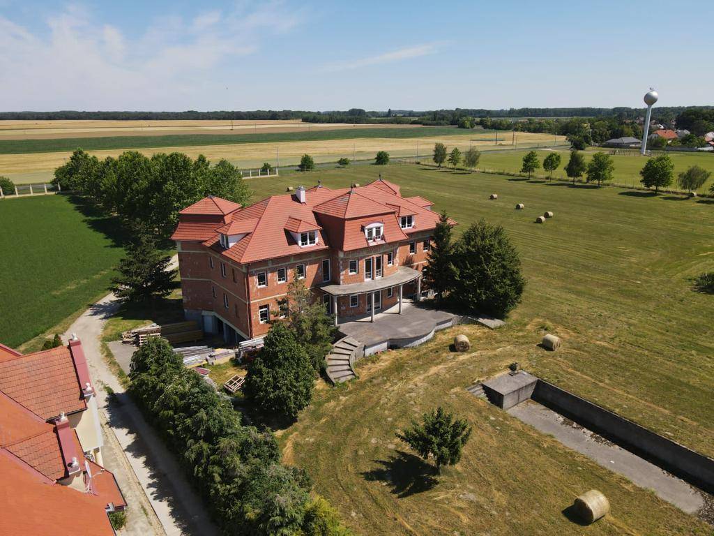 Schloß