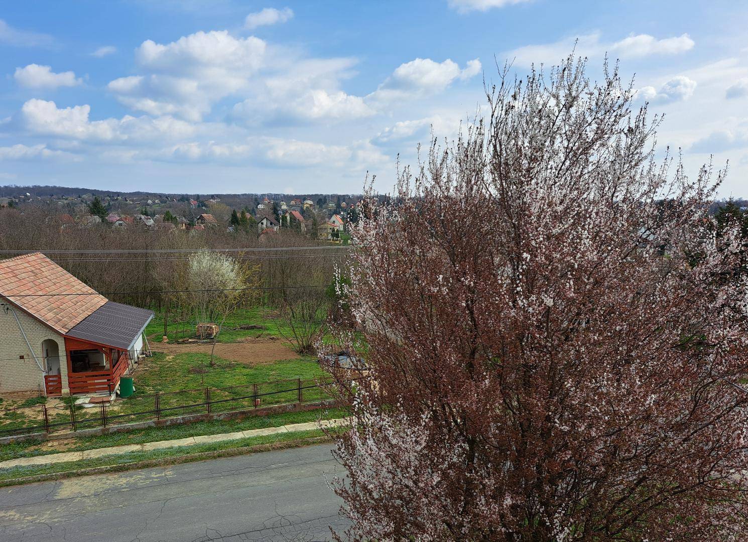 9. Ausblick auf die Hügel