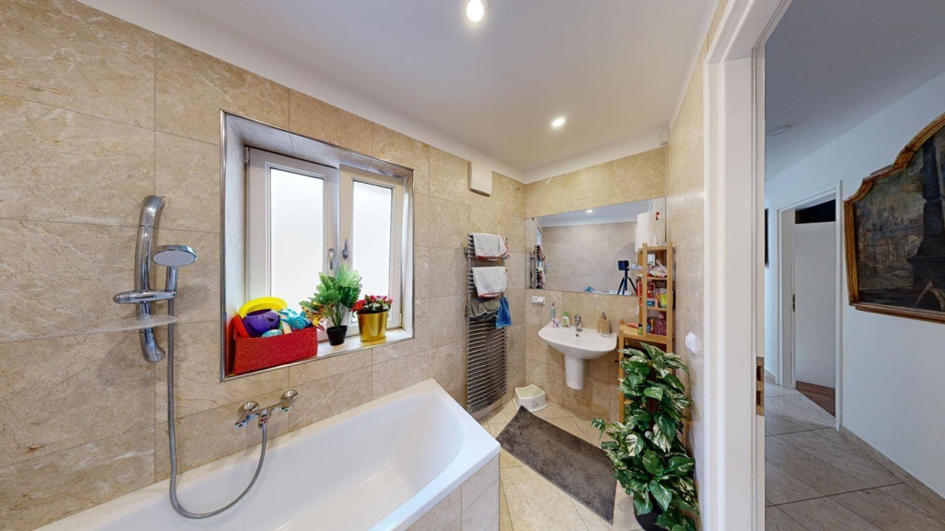 Badezimmer 1
