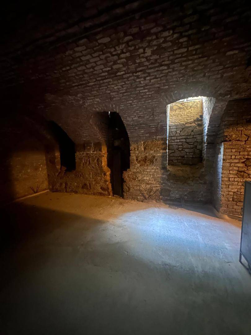 60 m2 Souterrain - geho¨rt zu Top 23