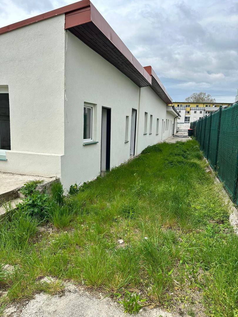 9 Haus aussen