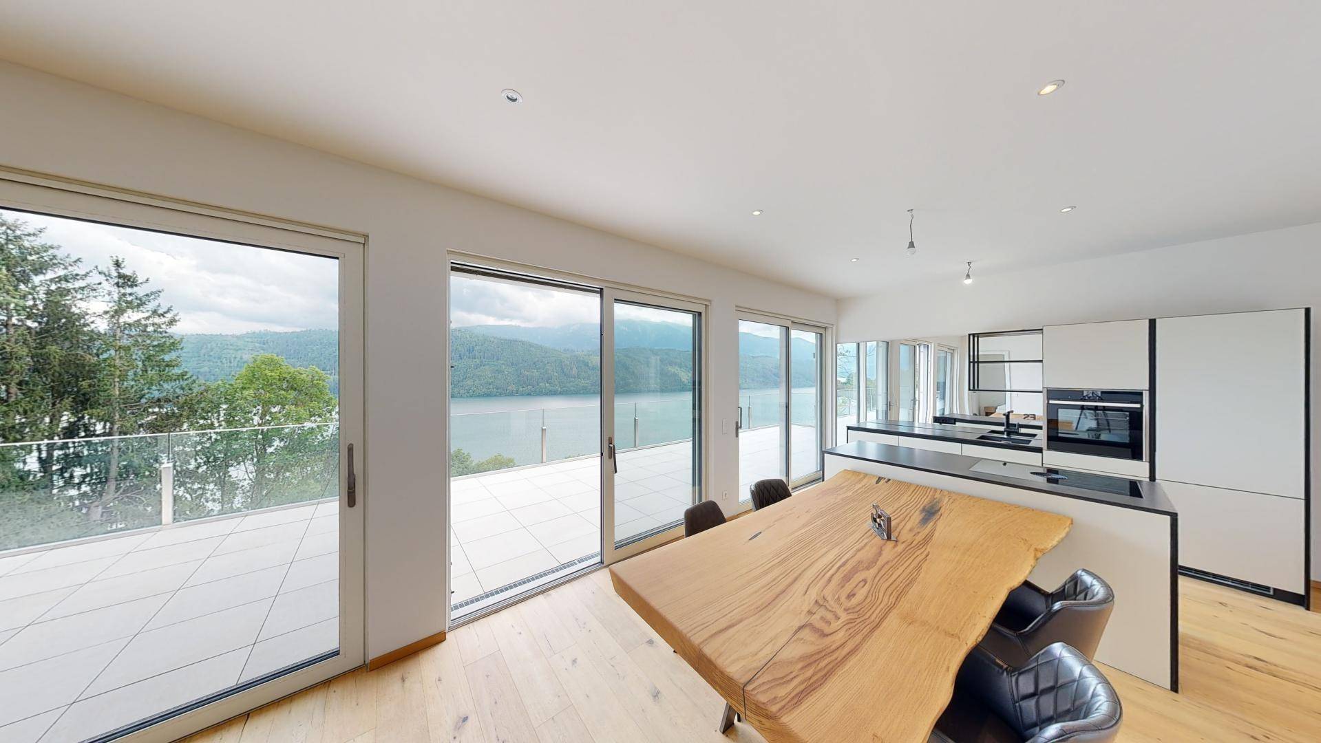 LUXUS-PENTHOUSE MIT TRAUMHAFTEN SEE-AUSBLICK UND PERFEKTER LAGE IN MILLSTATT - Ansicht 4