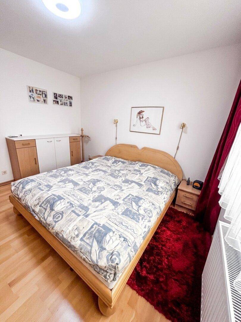 Schlafzimmer 2