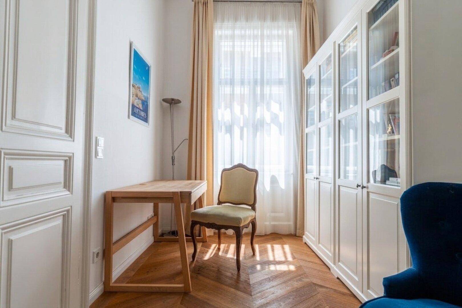 Schlafzimmer 2