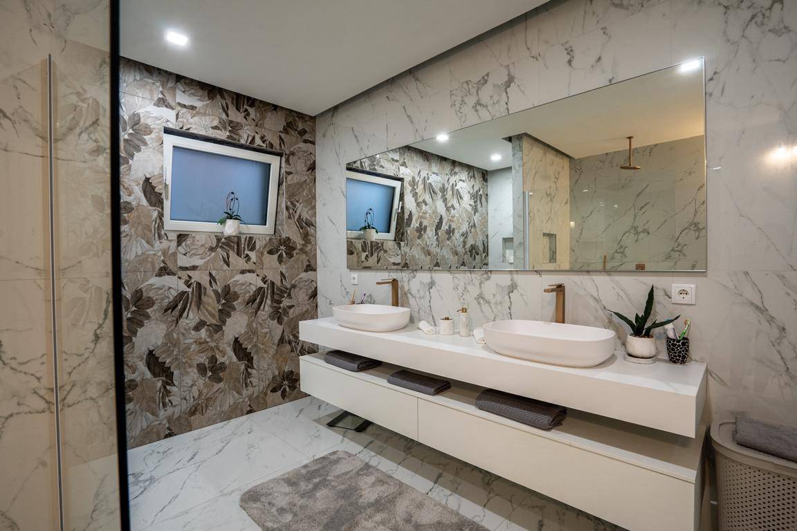 Badezimmer UG