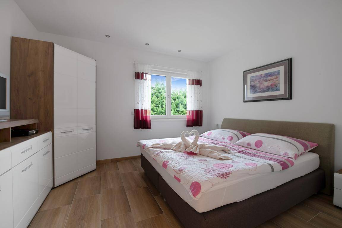 Schlafzimmer 3