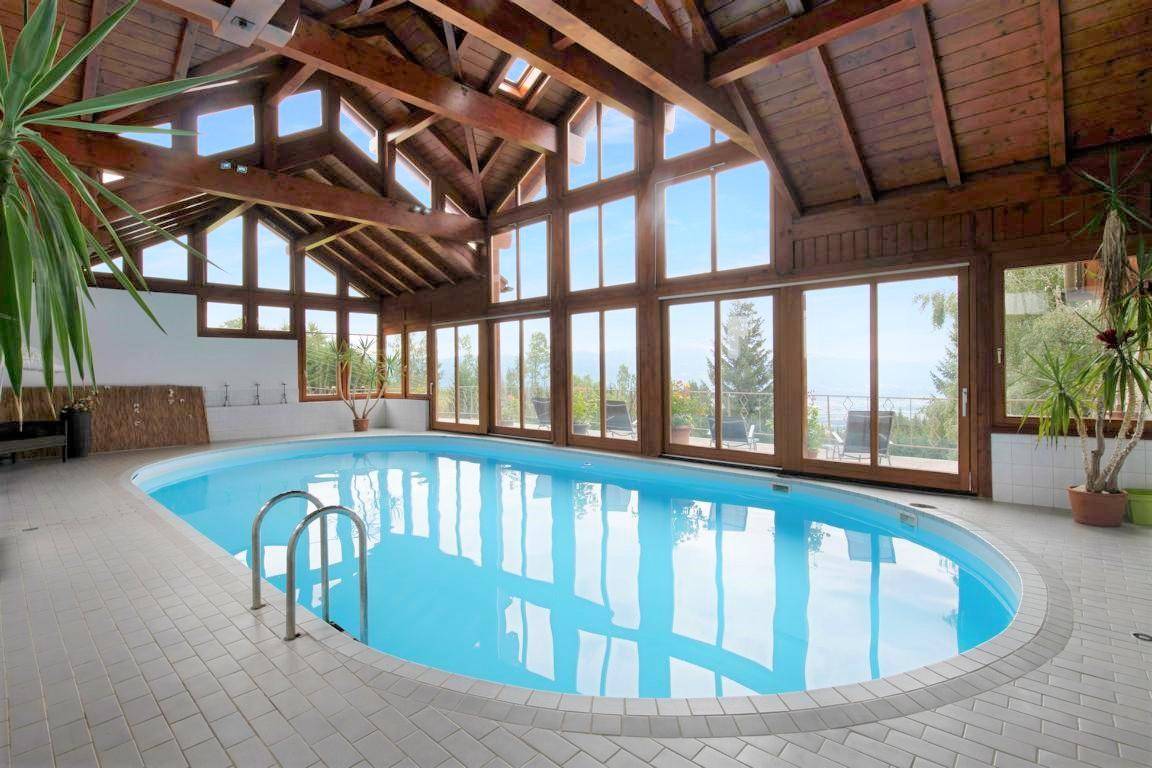 Poolhaus