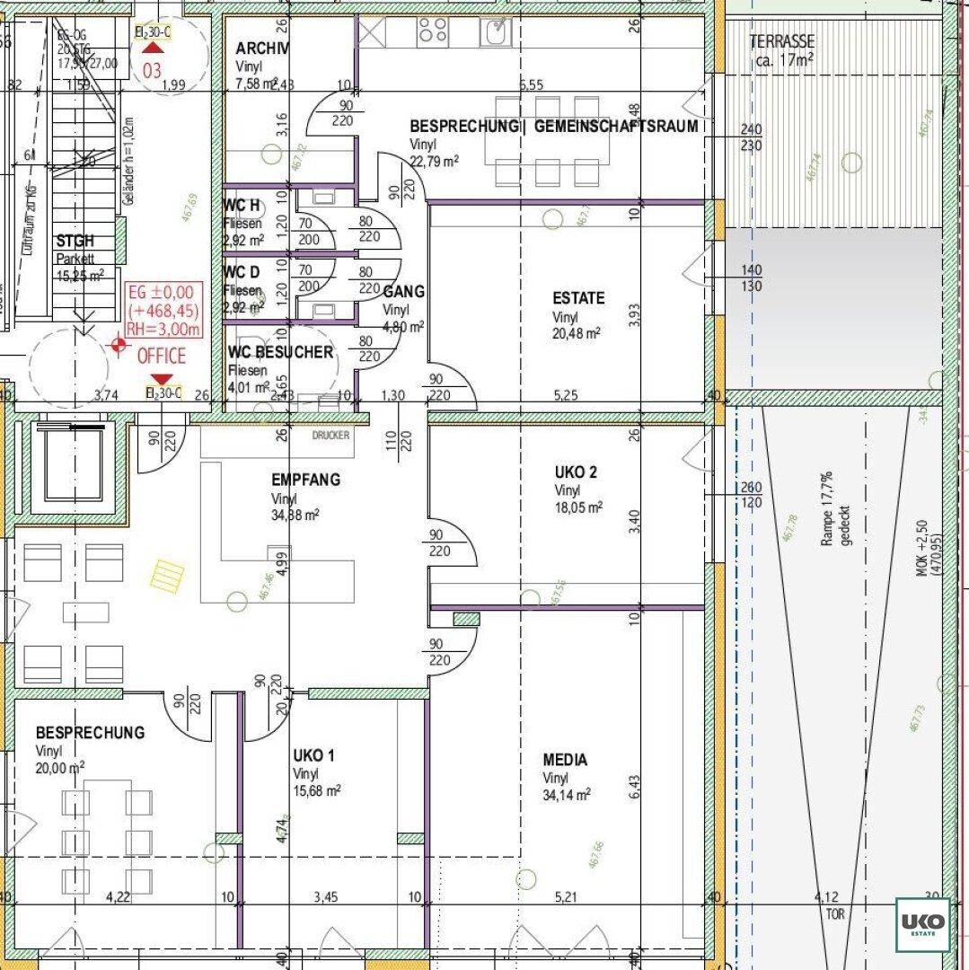 Detaillierter Grundriss mit verschiedenen Büroräumen, Empfangsbereich und Terrasse.