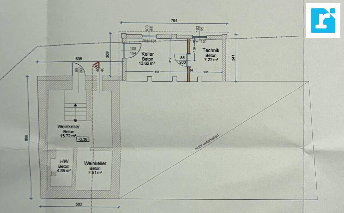Grundriss des Untergeschosses mit Weinkeller, zusätzlichem Kellerraum und Technikbereich.