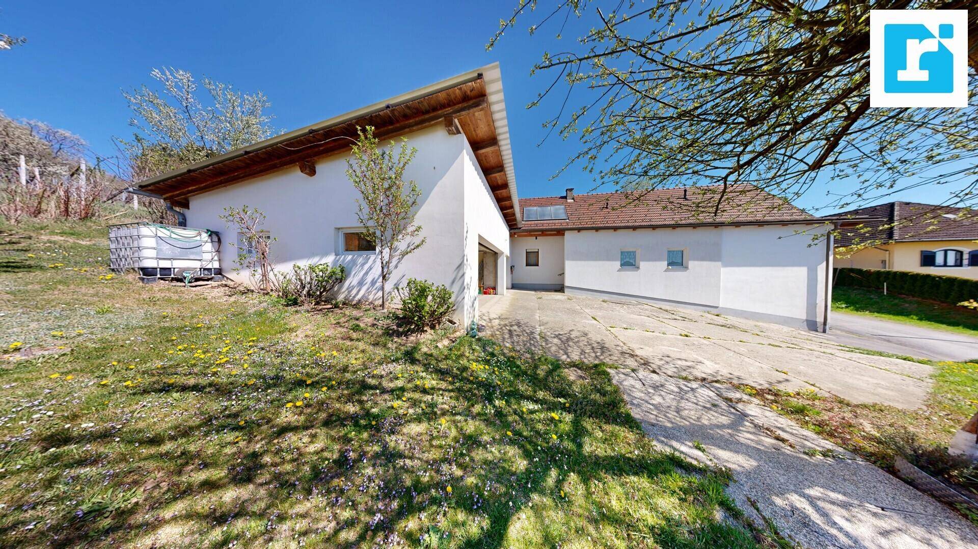 Saniertes Wohnhaus in erhöhter Aussichtslage am Tafelberg im Jennersdorfer Weingebirge - Ansicht 4