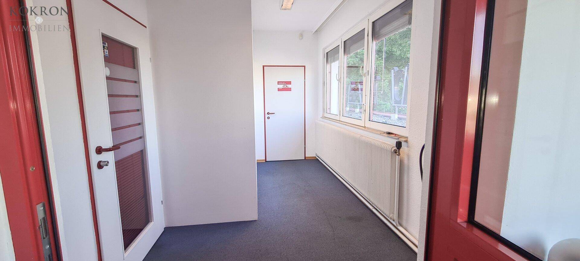 Vorraum vor dem Büro