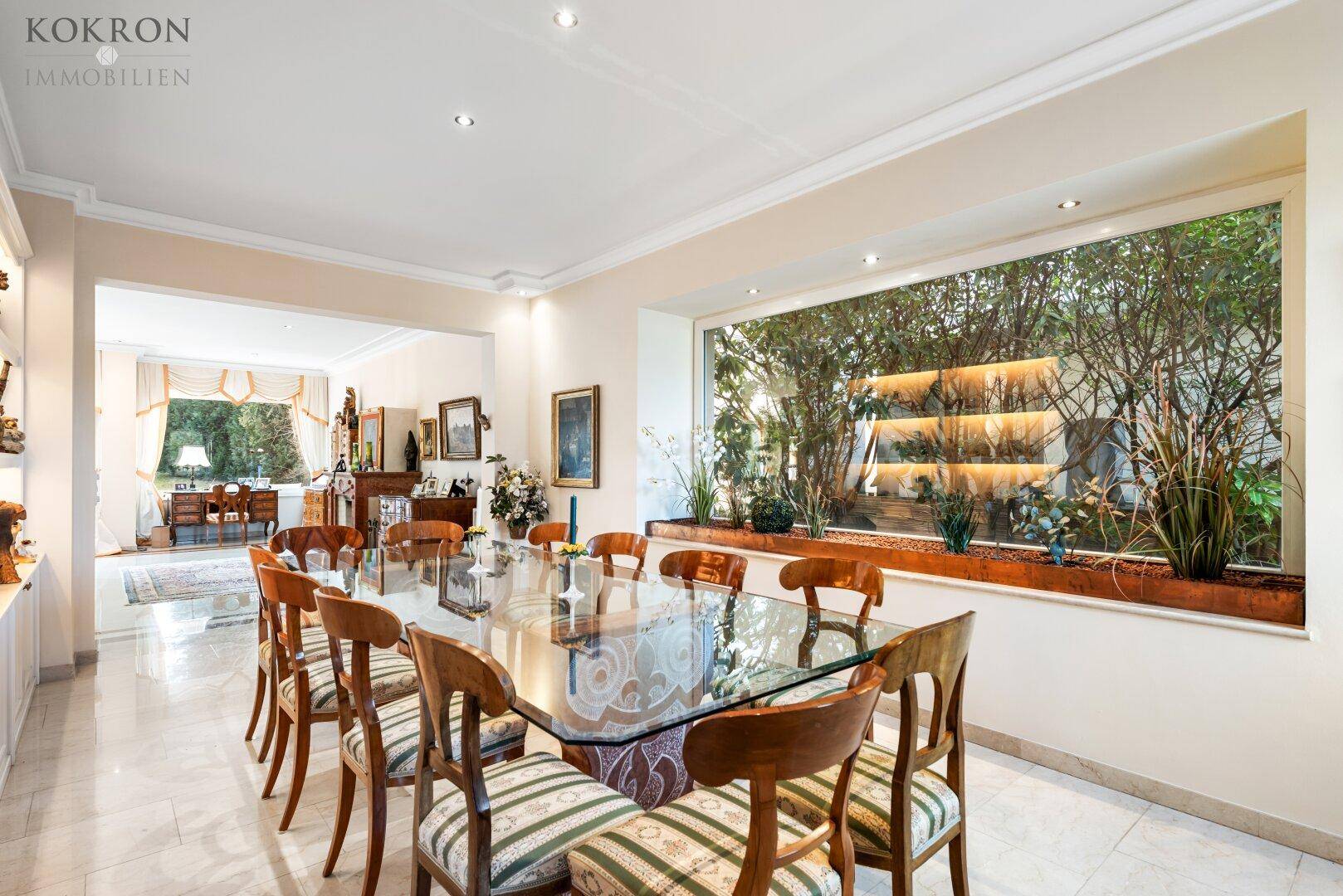 Elegante Villa mit großem Garten, Wellnessbereich und Fernblick in Toplage von Währing - Mehr