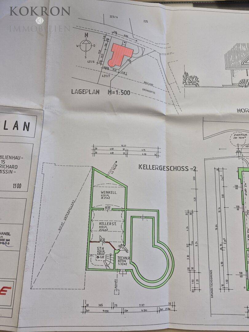 Grundriss des zweiten Untergeschosses mit Weinkeller und Technikraum, inklusive Lageplan.