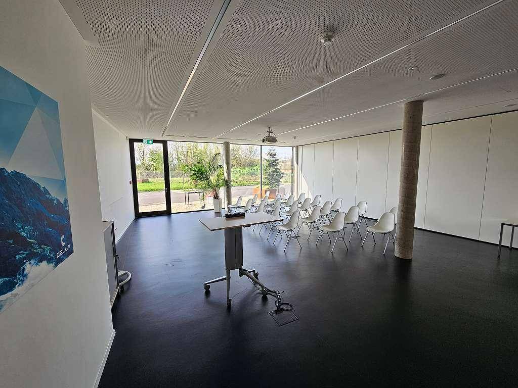 Einzelne vollausgestattete Arbeitsplätze, ganze Büros oder Stockwerke in Linz Süd - staufrei - Ansicht 4