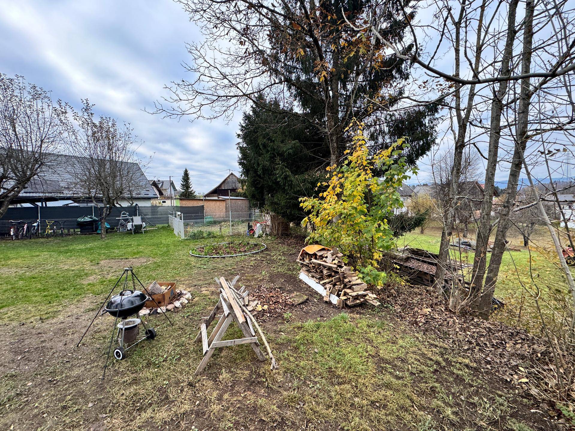 Bereits vermietet! Zinshaus mit 4 Wohneinheiten (44–87 m²) und Einfamilienhaus (96 m²) Nähe Velden - Widok 6