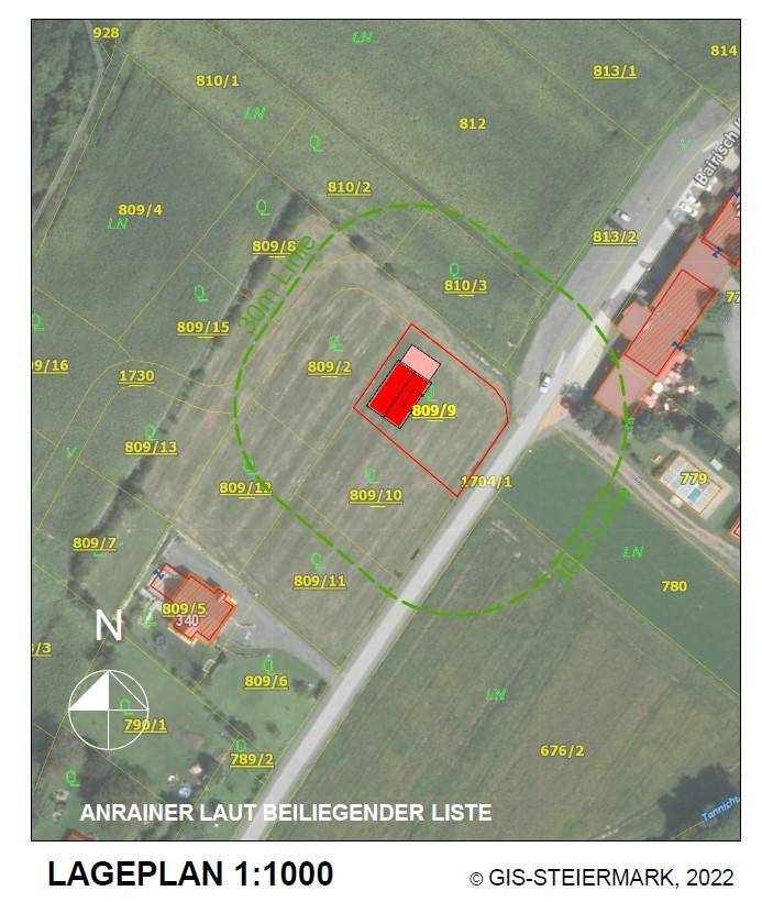 Lageplan des Grundstücks mit umliegenden Parzellen und Anrainerinformationen.