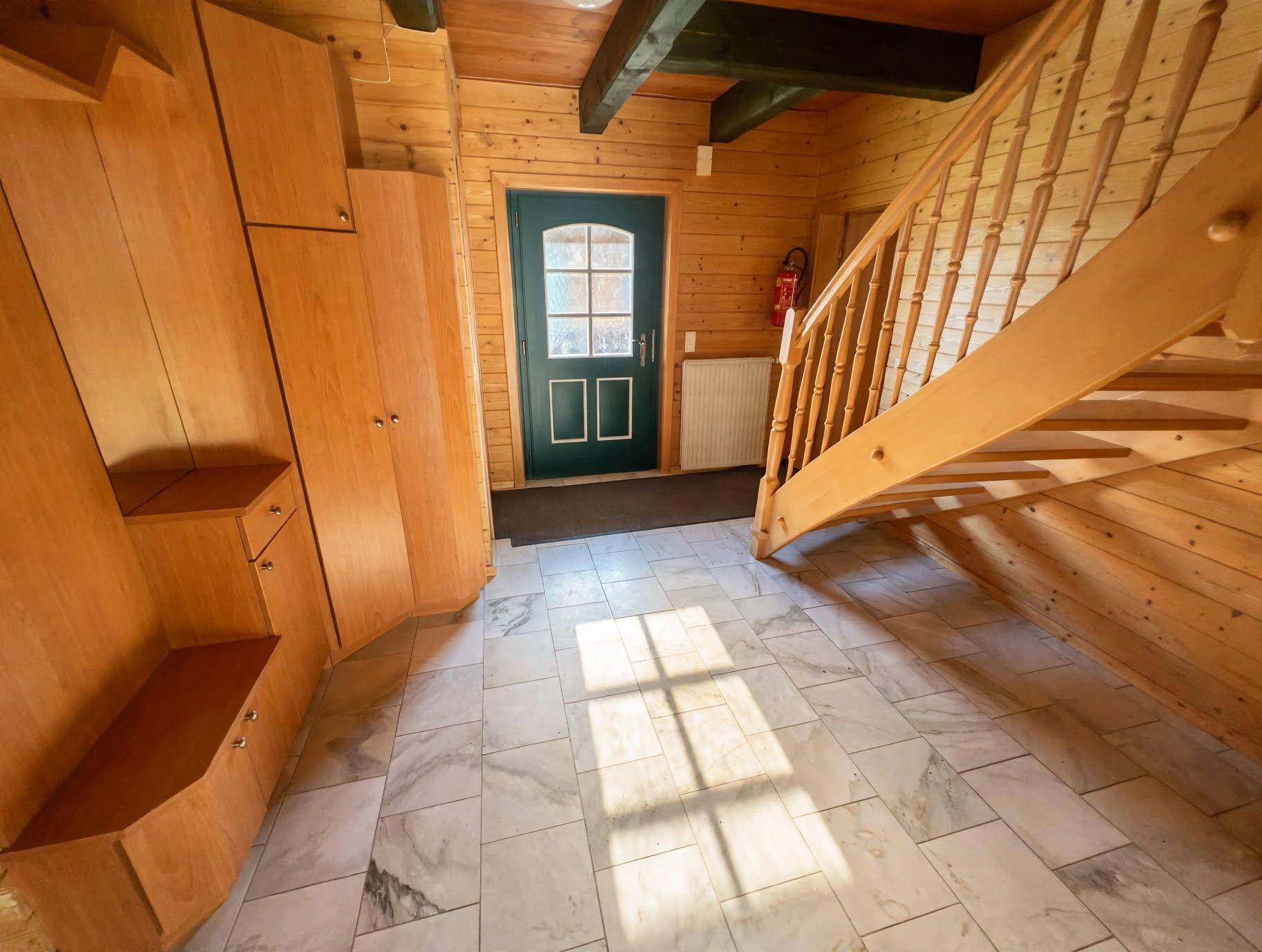 sunlit_hallway_real_estate.jpg