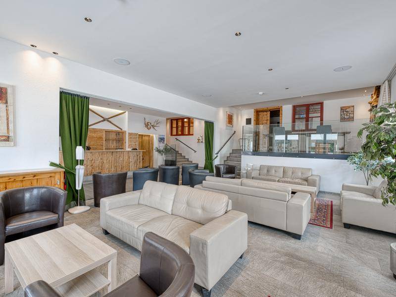 E&VStAntonHotelGablweb_39