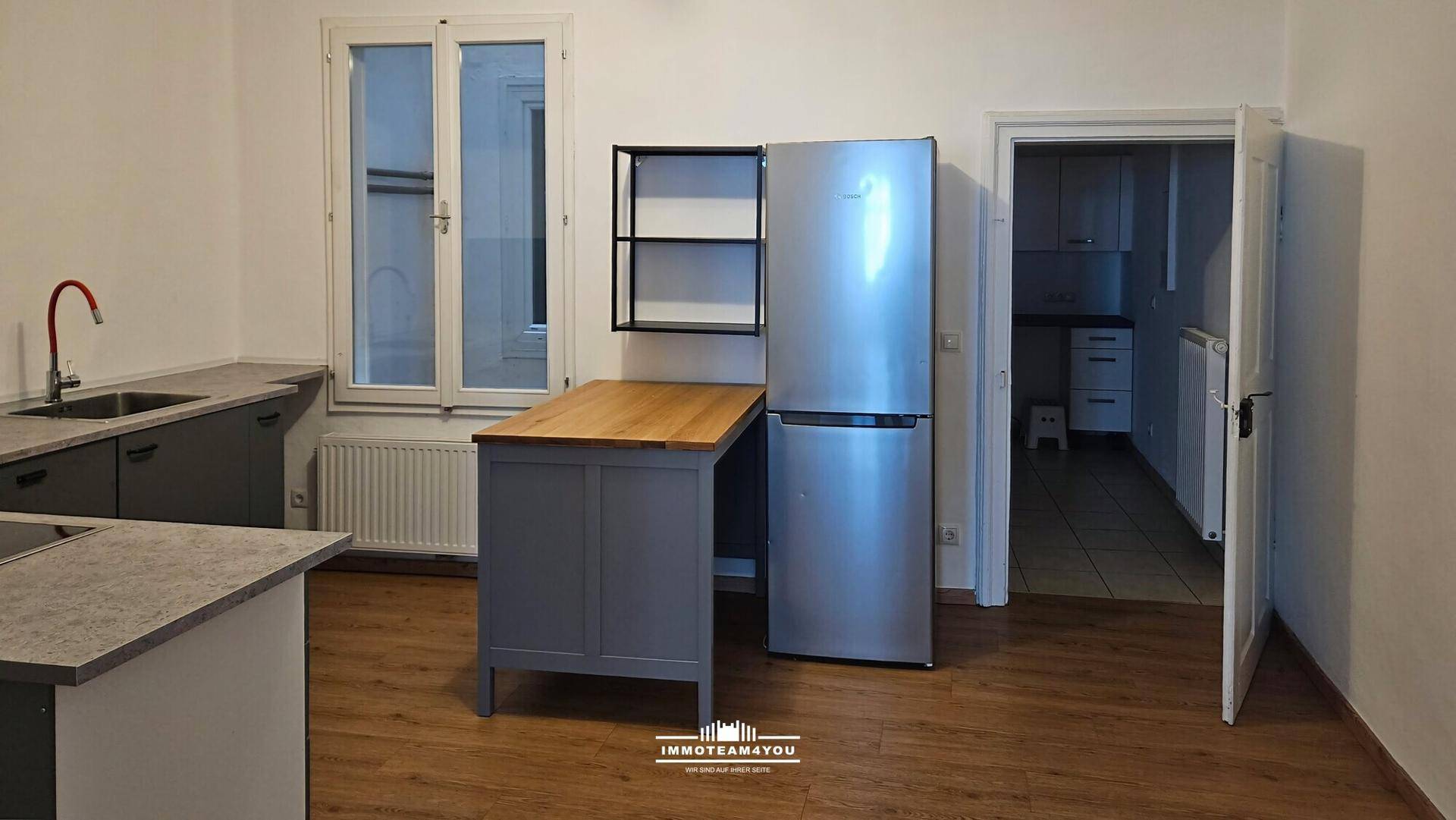 Büro im Zentrum mit Altbau-Charme. Raus aus der Masse. - Ansicht 4