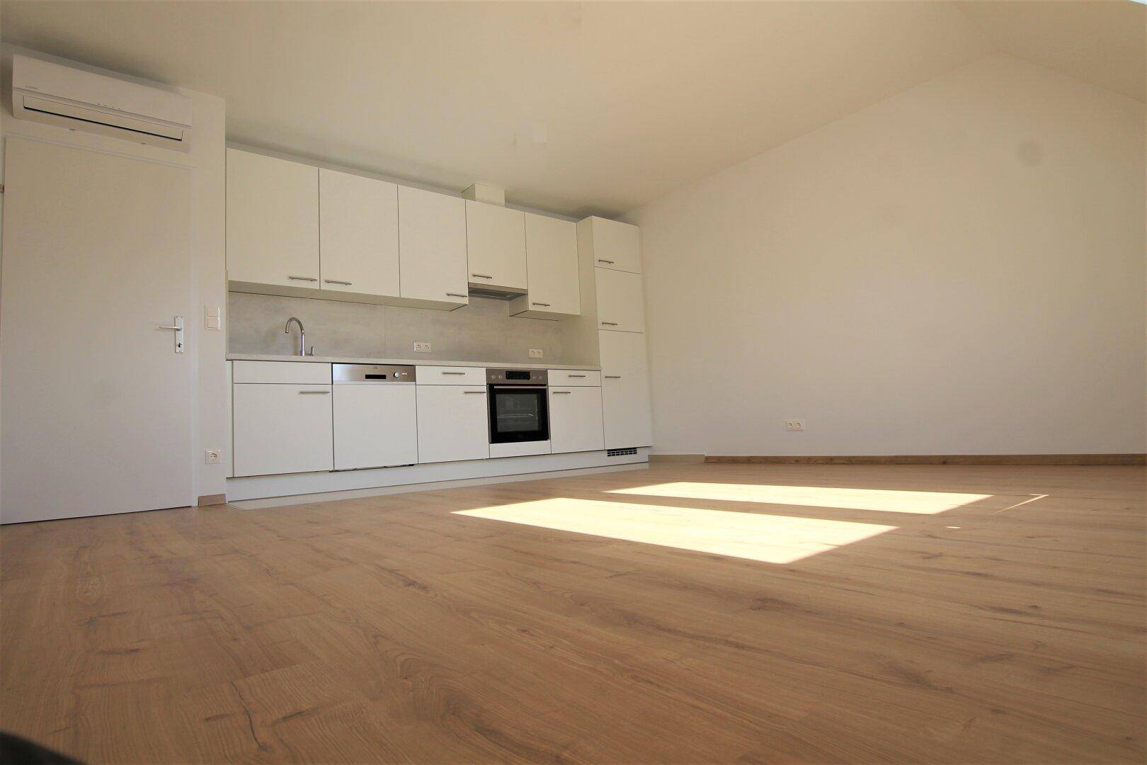 https://pictures.immobilienscout24.de/prod.www.immobilienscout24.at/pictureserver/loadPicture?q=70&id=012.0015I000003HKW3-1585733370-1f567af4430848da81f0f471bc6d0b6f