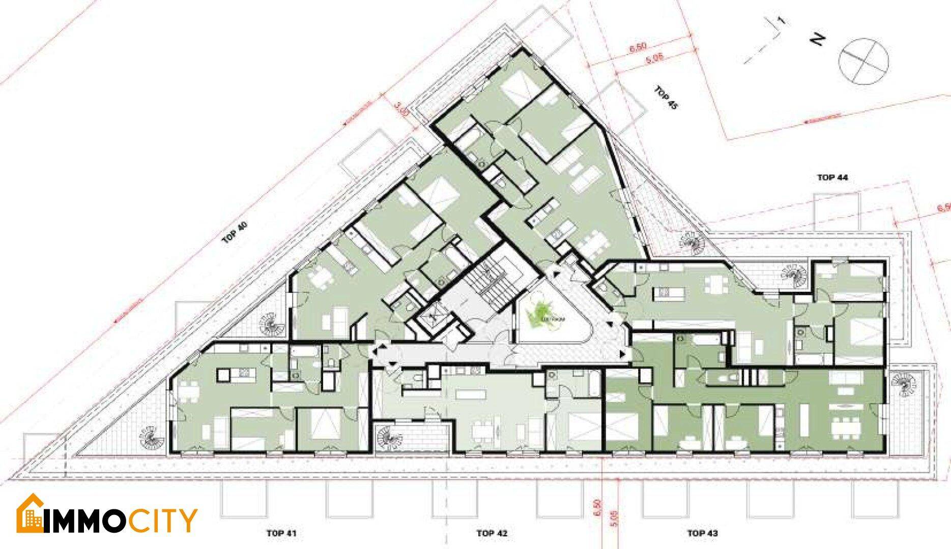 Grundriss des Dachgeschosses mit großzügigen Wohnungen, privaten Terrassen und offenem Wohnkonzept.