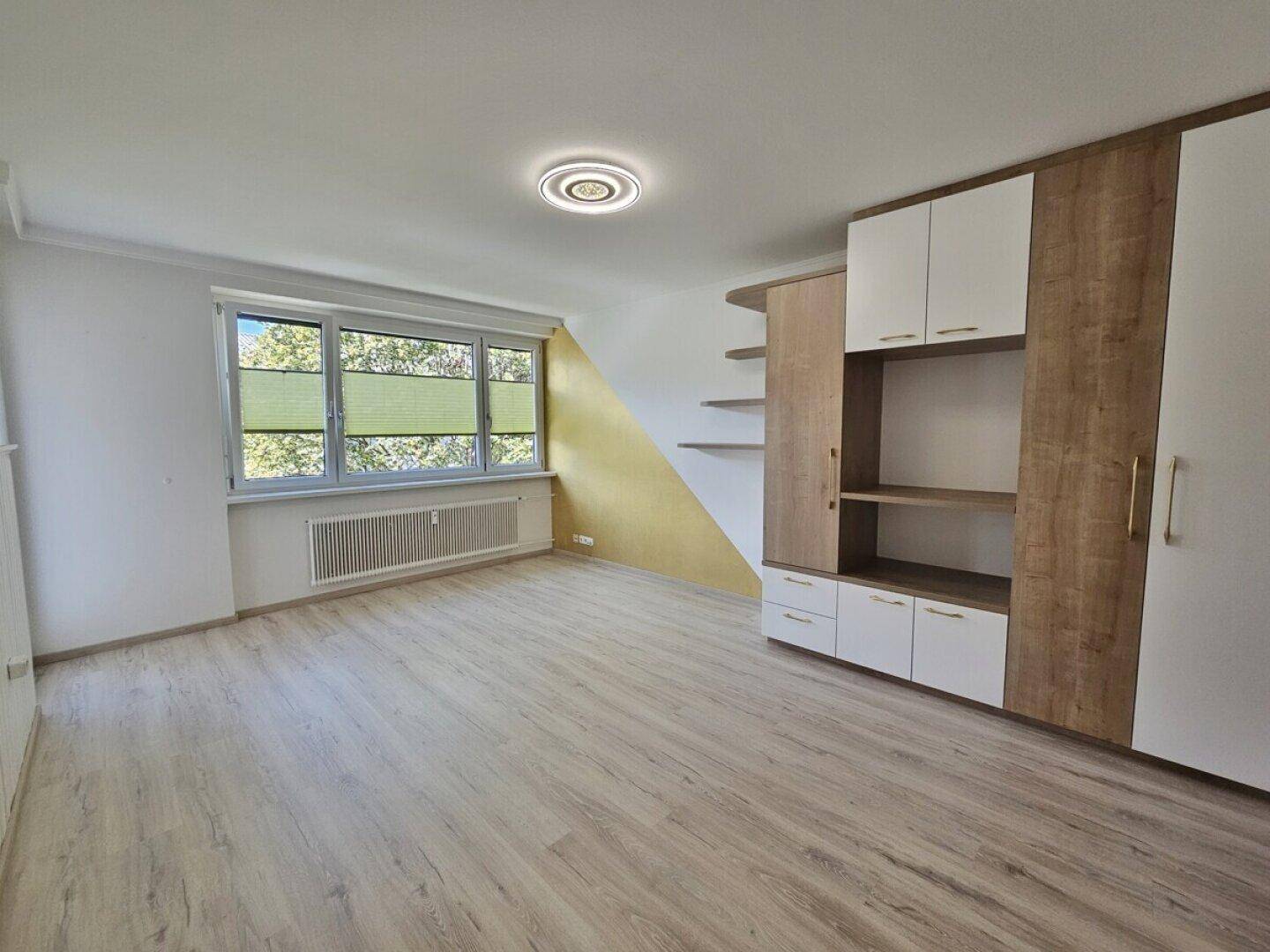Wohn-/Esszimmer