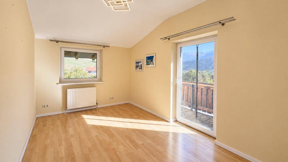 Zimmer2 mit Balkon