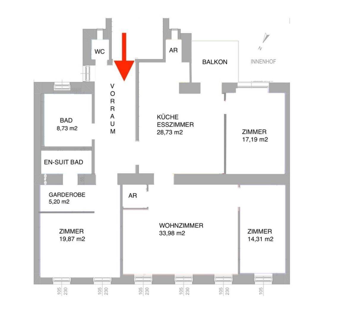 Detaillierter Grundriss einer Wohnung mit mehreren Zimmern, zwei Bädern, Balkon und offenem Küchen-Essbereich.