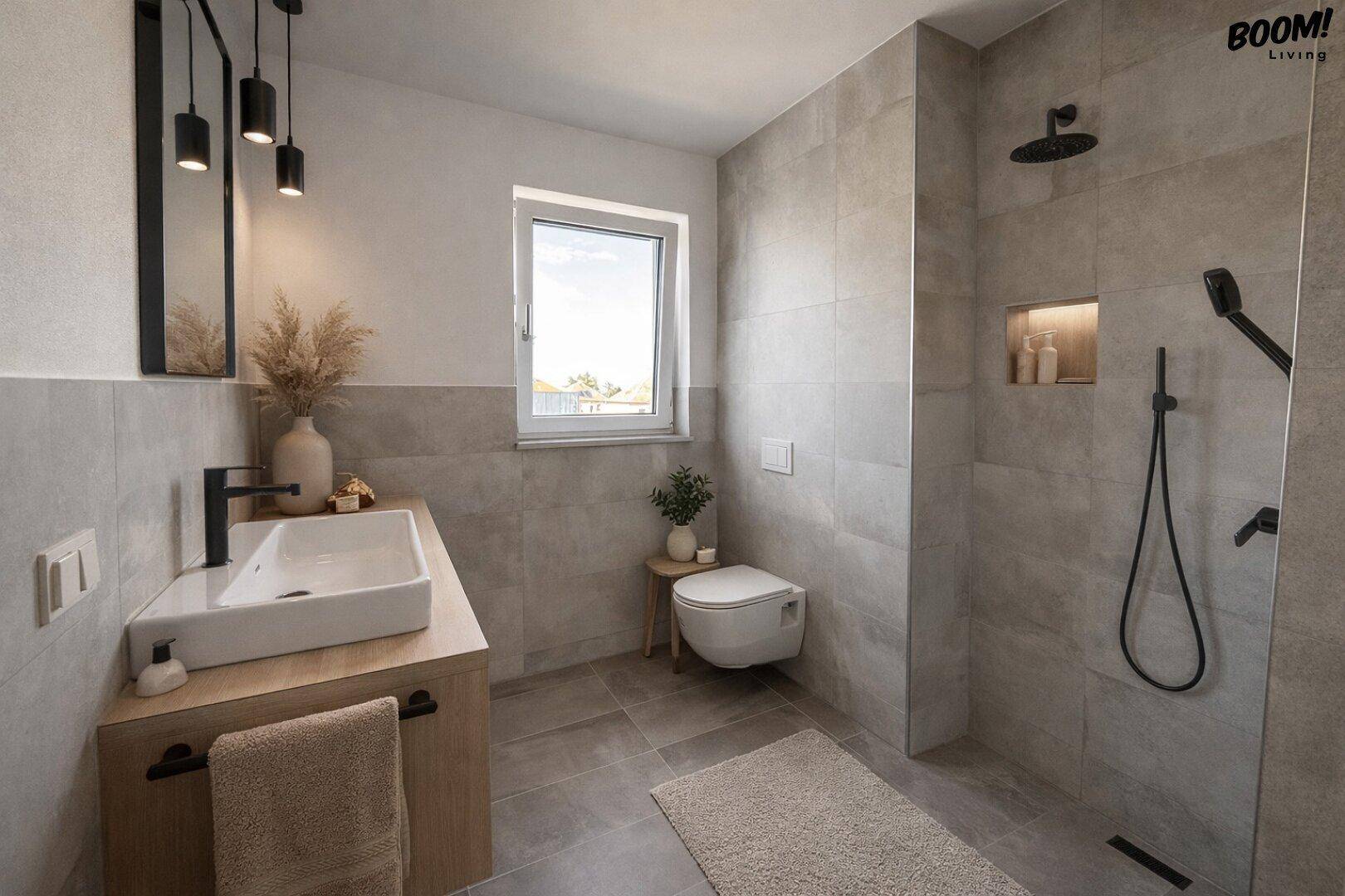 Modernes Badezimmer mit grauen Fliesen, ebenerdiger Dusche und Fenster.