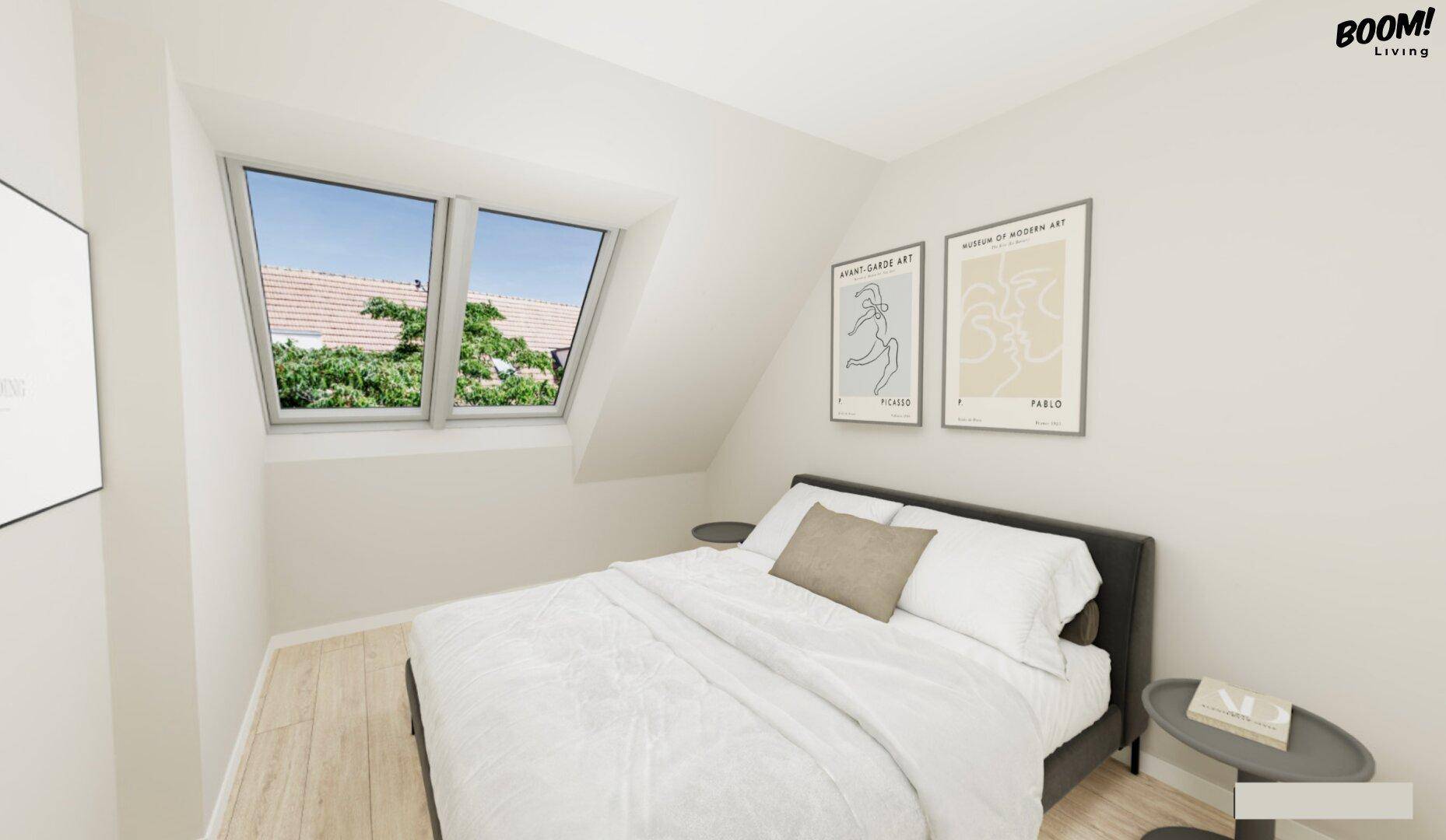 Helles Schlafzimmer im Dachgeschoss mit Dachschrägenfenstern, Holzboden und minimalistischer Einrichtung.