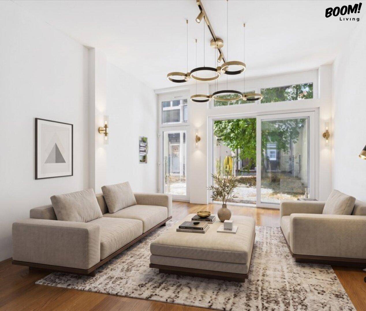 Geräumiges Wohnzimmer mit großen Fenstern, Holzboden und moderner Einrichtung, mit Zugang zum Garten.