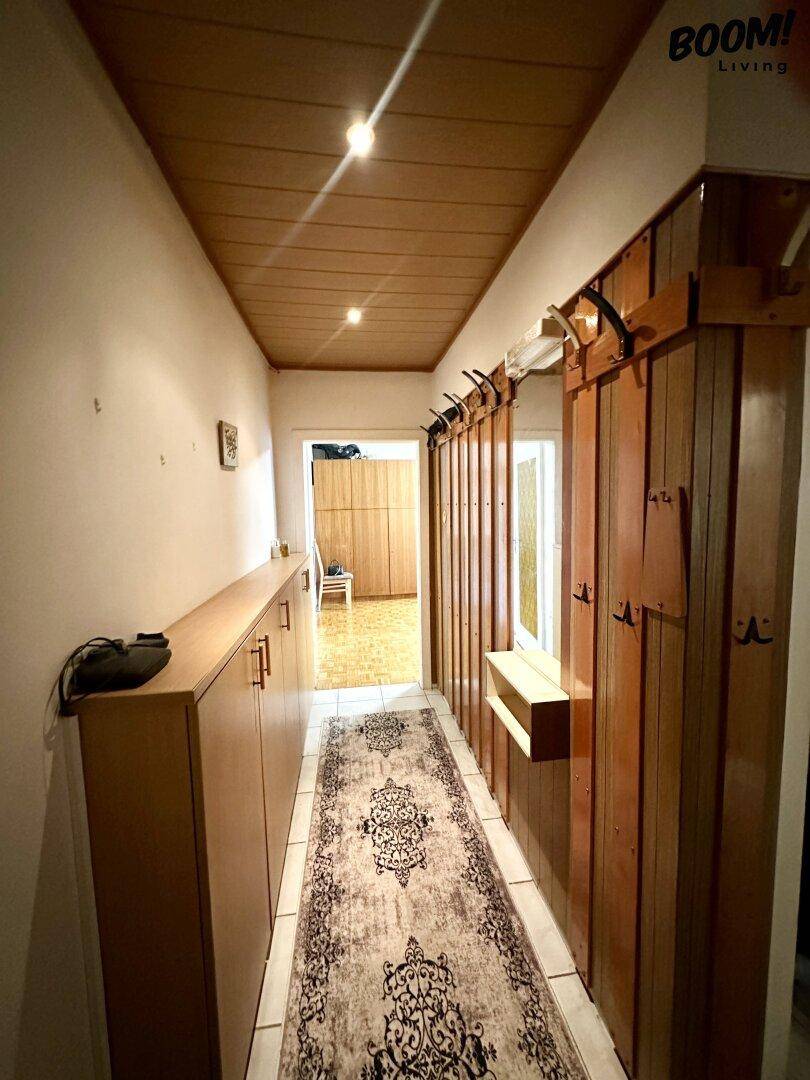 3-Zimmer-Wohnung mit Balkon in U-Bahn-Nähe! - Widok 2