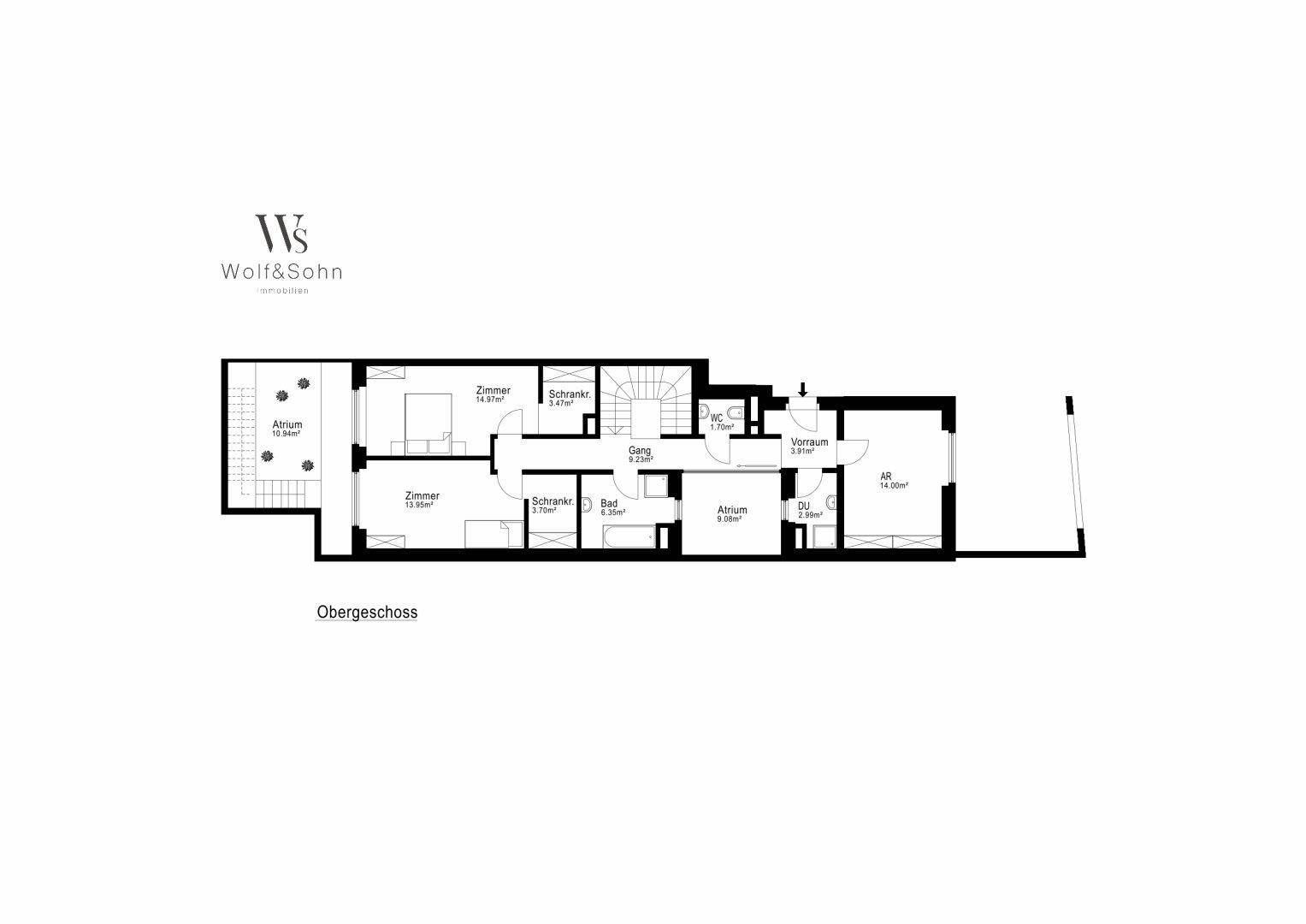 Grundriss des Obergeschosses mit Schlafzimmern, Bad, WC und Atrium.