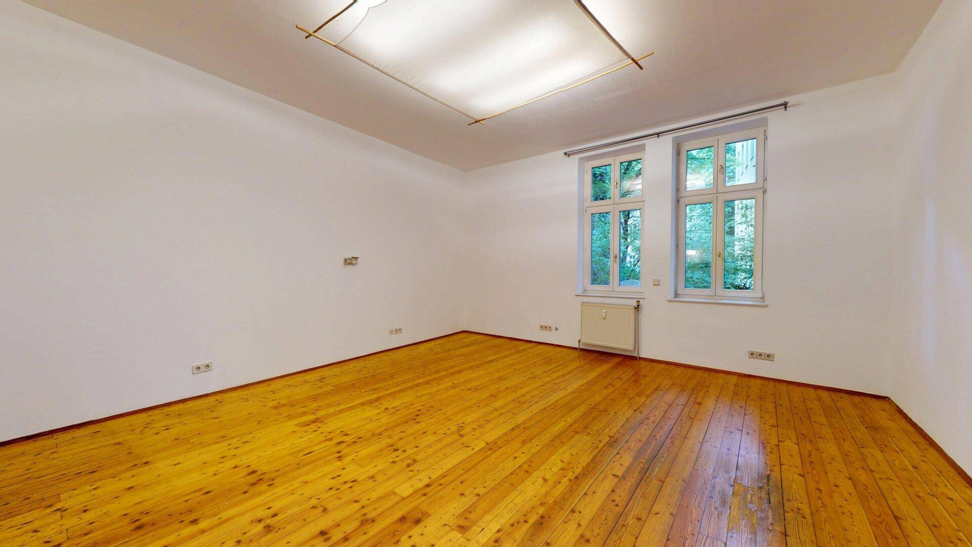 Konzentriert arbeiten in Währing – stilvolles Altbau-Büro im Grünen - Ansicht 2