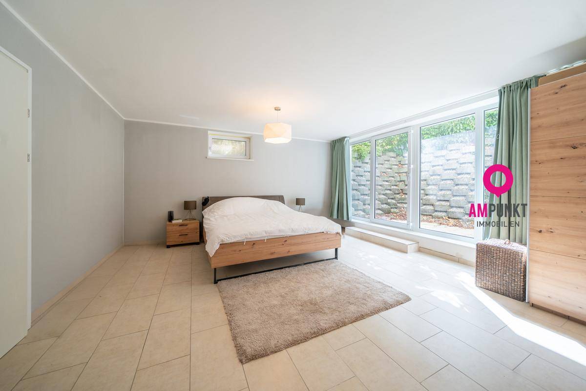 Schlafzimmer UG