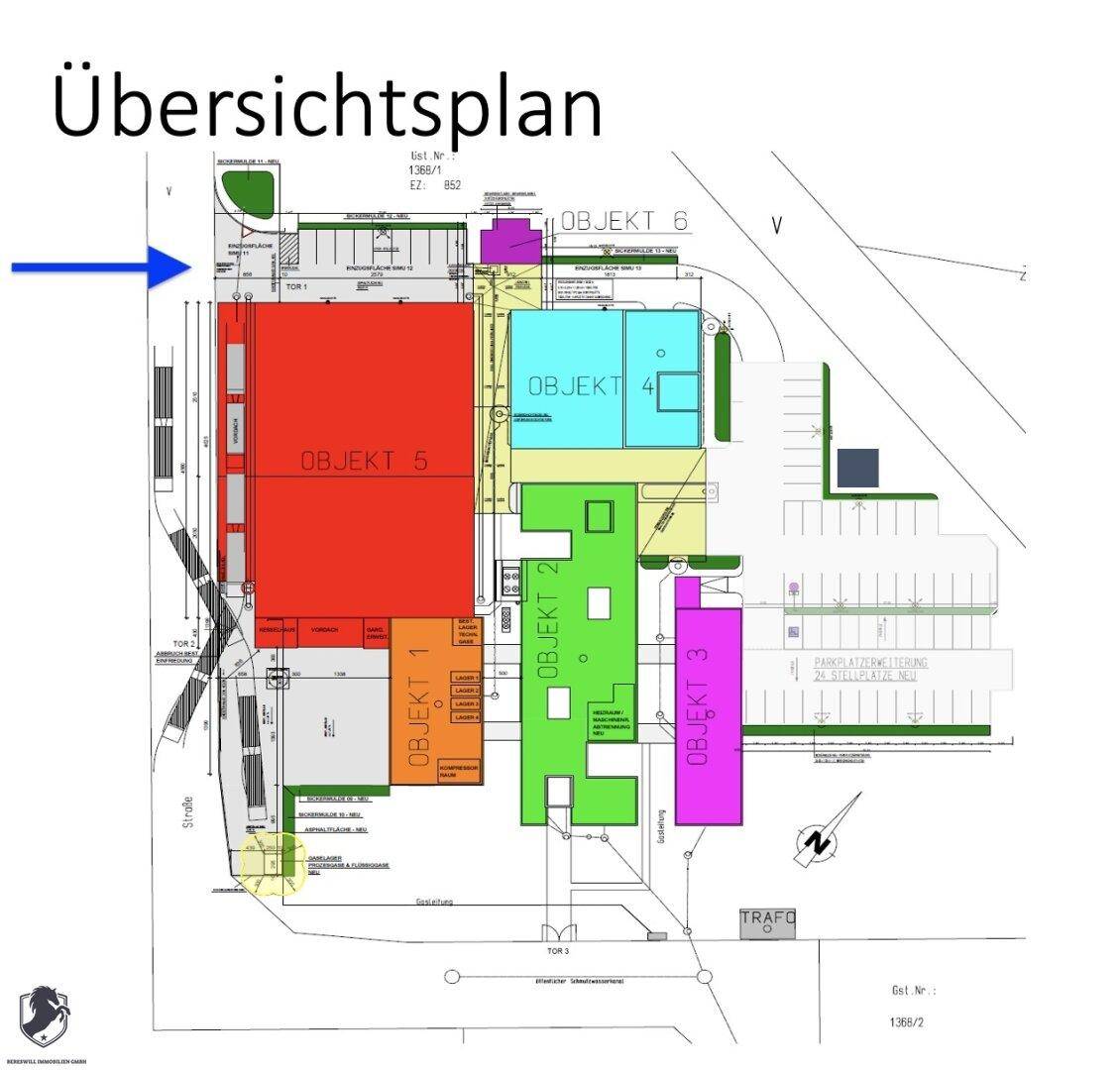 Übersichtsplan des gesamten Areals mit mehreren Gebäudekomplexen und Straßenführung.