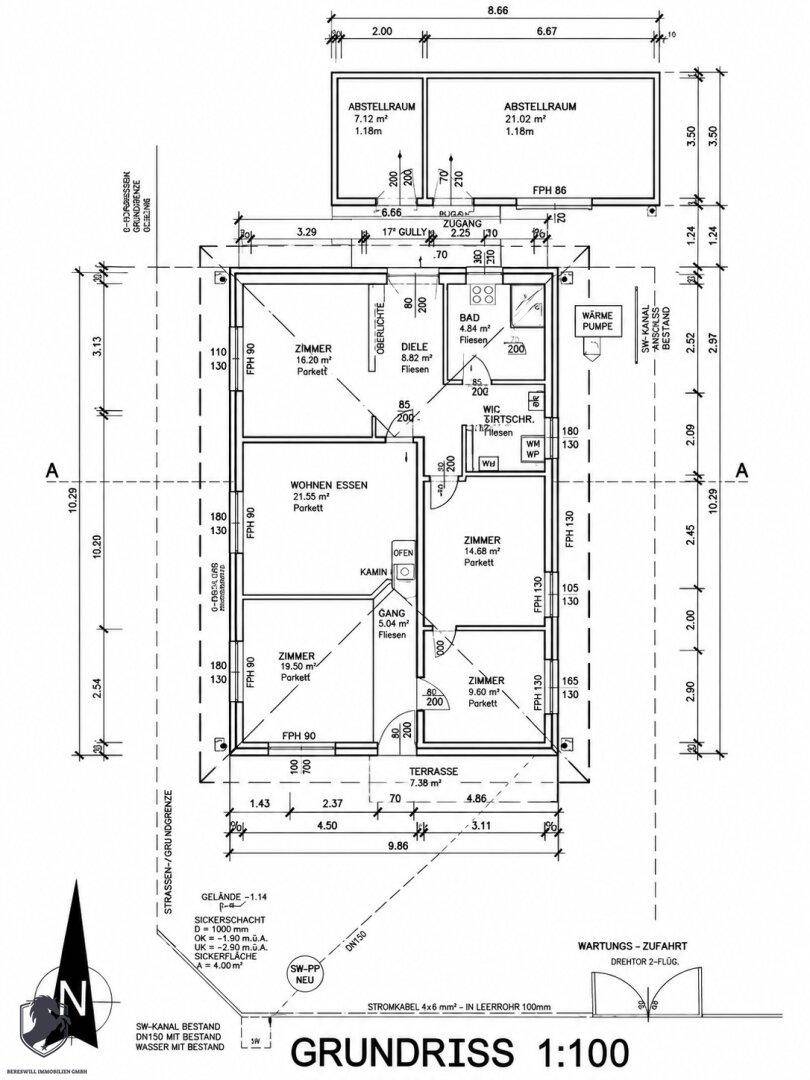 Übersichtlicher Grundrissplan mit mehreren Zimmern, offenem Wohn-Essbereich, Terrasse und Abstellräumen.