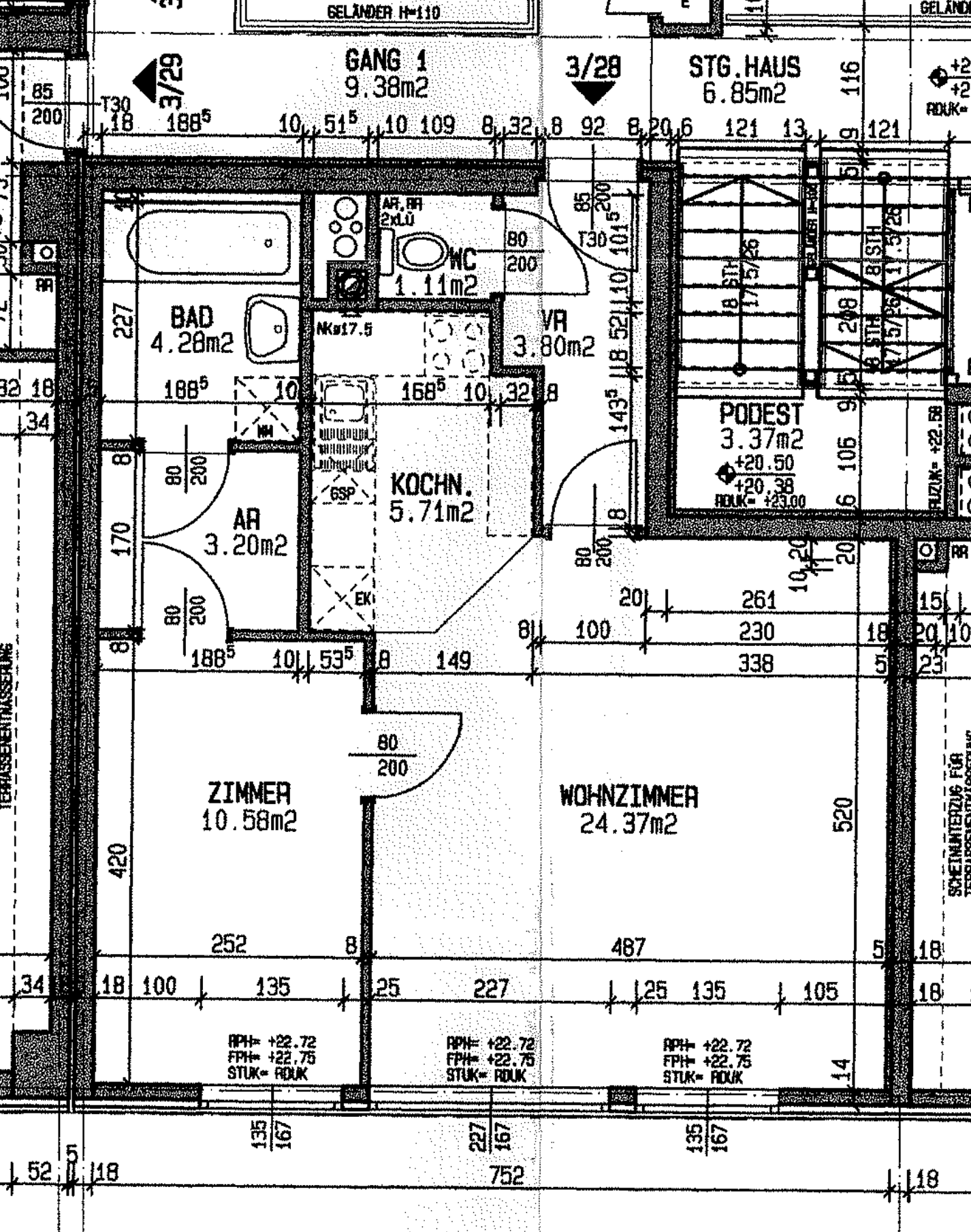 Detaillierter Grundriss einer Wohnung mit verschiedenen Räumen und deren Flächenangaben.