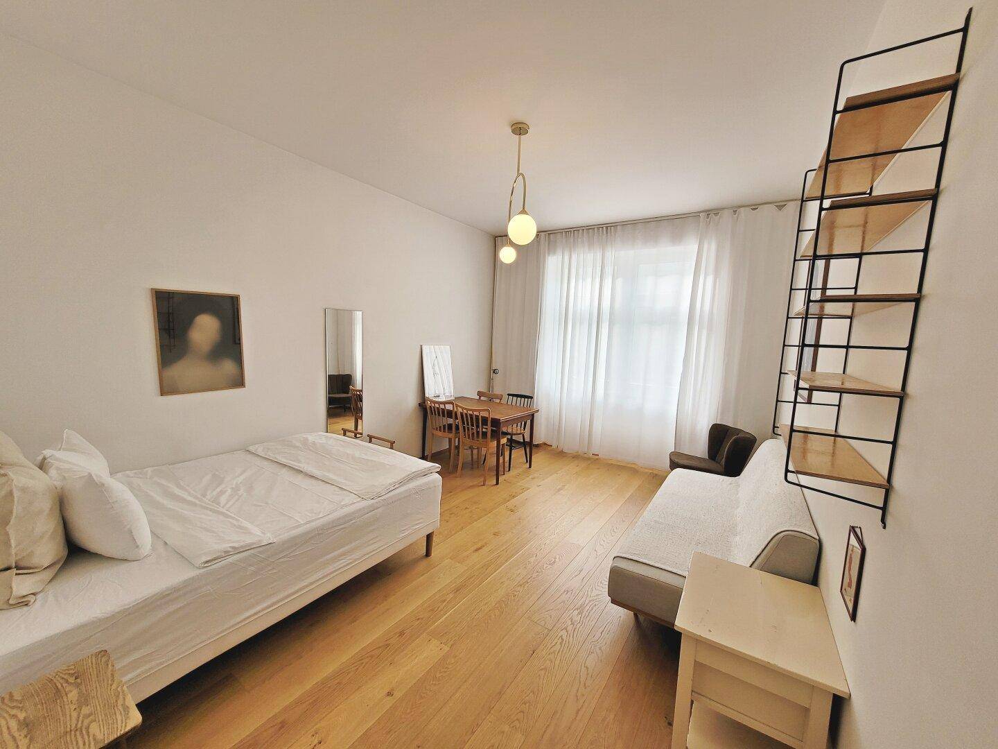Wohn-Schlafzimmer