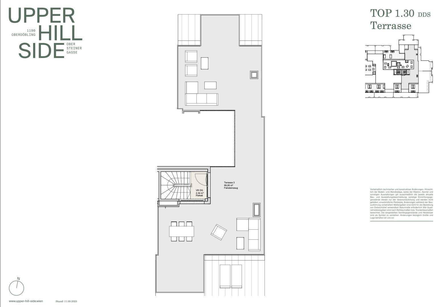 Grundrissplan der Terrassenebene mit Essbereich und Lounge-Möbeln im Freien.