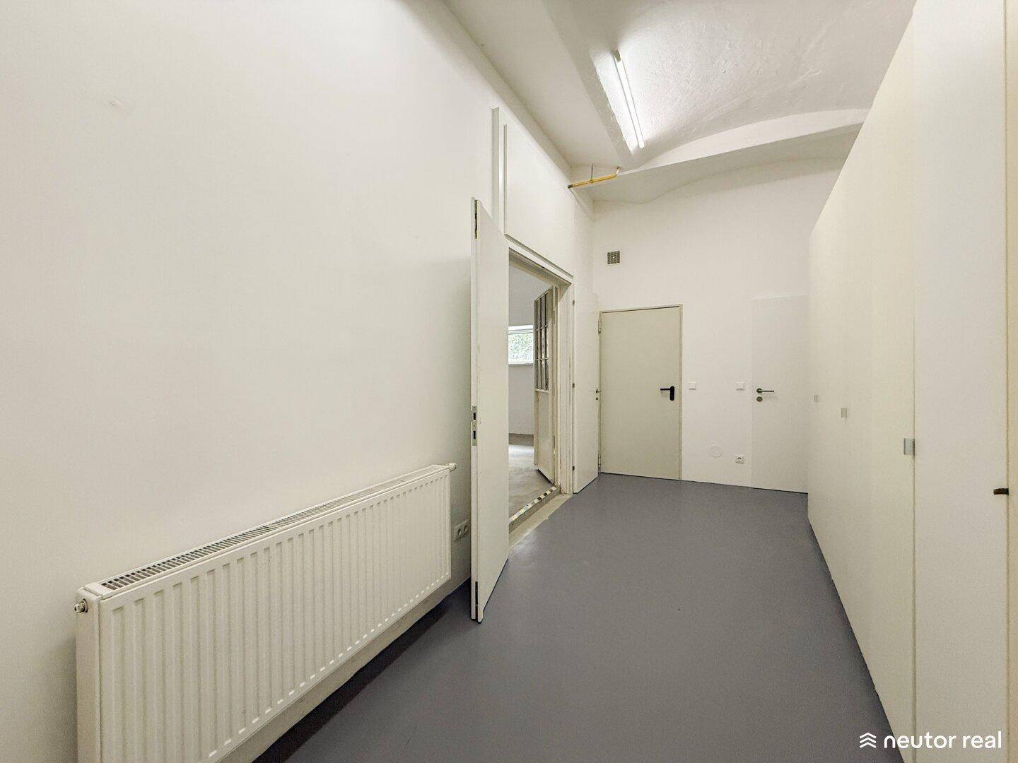 INDUSTRIAL STYLE ATELIER STUDIO - CHARMANTES BACKSTEINHAUS - EINZIGARTIGER RAUM FÜR KREATIVITÄT - DIREKT AN DER LINKEN WIENZEILE - U4/U6 - Meer