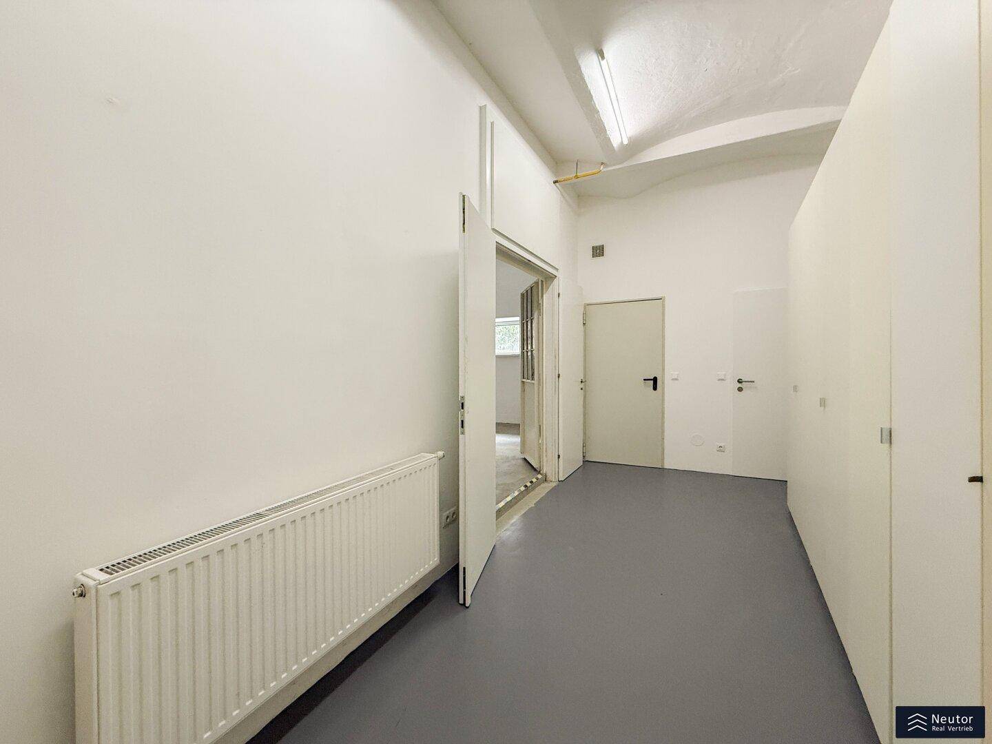 INDUSTRIAL STYLE ATELIER STUDIO - CHARMANTES BACKSTEINHAUS - EINZIGARTIGER RAUM FÜR KREATIVITÄT - DIREKT AN DER LINKEN WIENZEILE - U4/U6 - Više