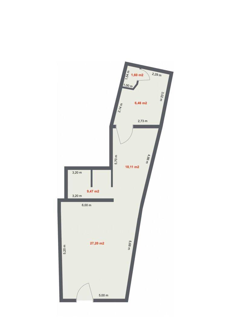 Grundriss eines länglichen Raumes mit mehreren Unterteilungen und Flächenangaben in m².