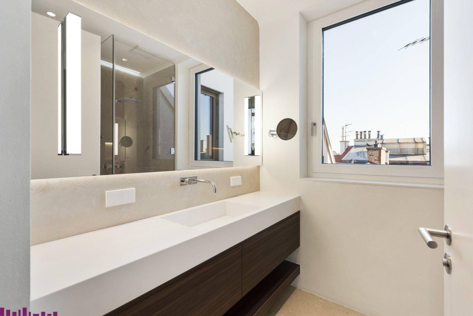 Penthouse Opernresidenz 2. Badezimmer